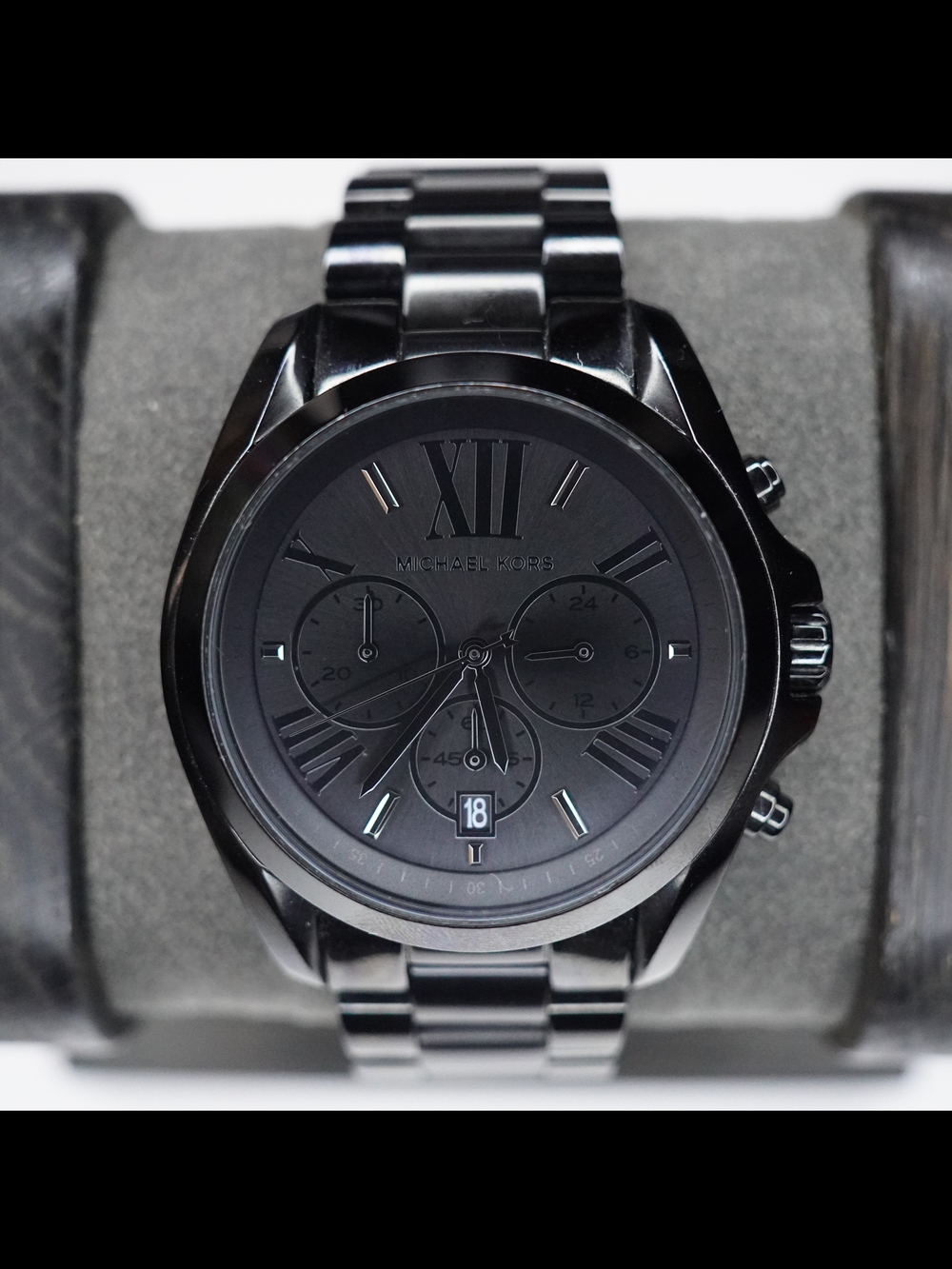 Michael Kors MK5550 Bradshaw Black Dial Analog Day/Date Watch